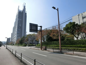 img03